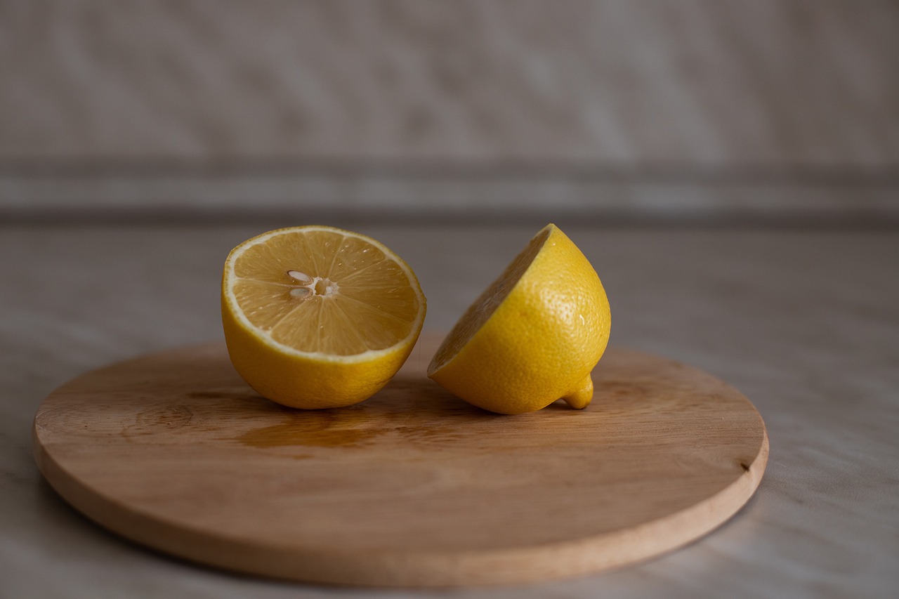 découvrez nos conseils pratiques pour l'entretien des planches à découper. apprenez à nettoyer, désinfecter et préserver la qualité de votre planche afin de prolonger sa durée de vie et garantir une cuisine saine.